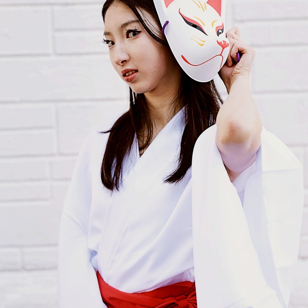 Kimono photography session in New York - cool kimono portrait